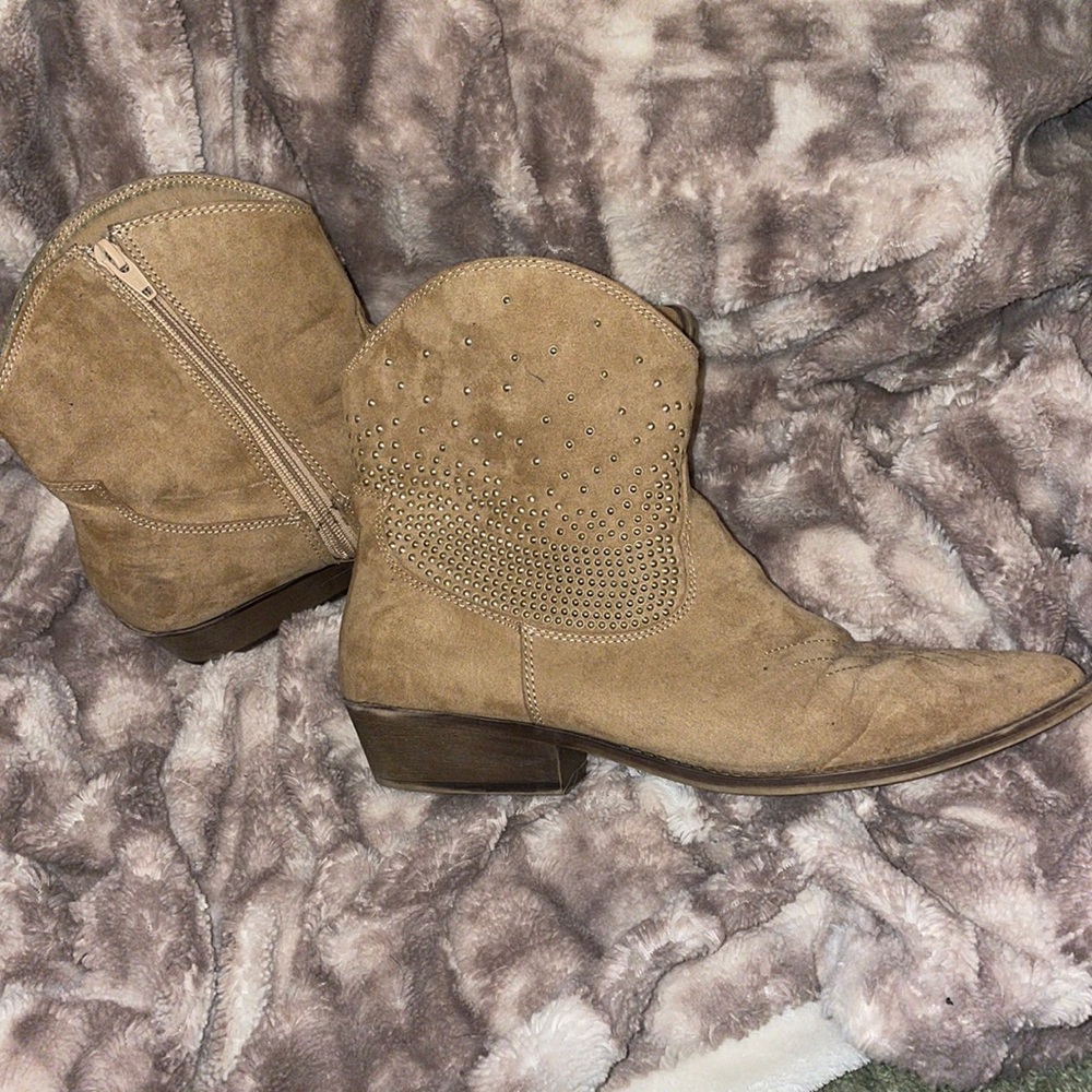 Beaded cowgirl boots